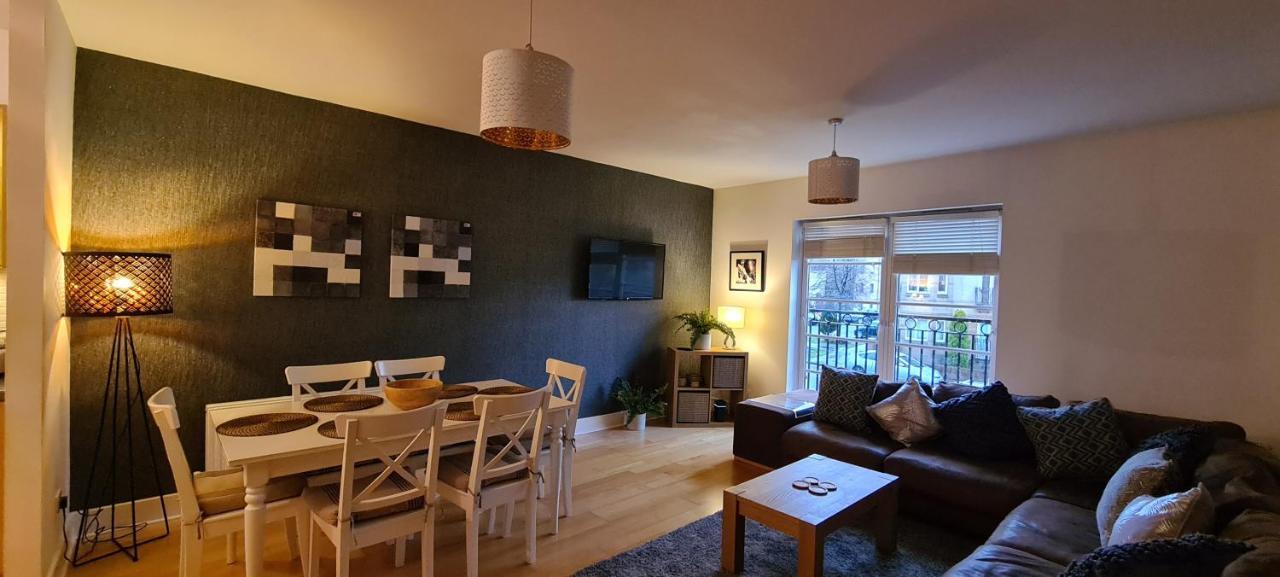 Pass The Keys Spacious 3Beds Flat Near City Centre - Free Parking Edinburgh Exterior foto