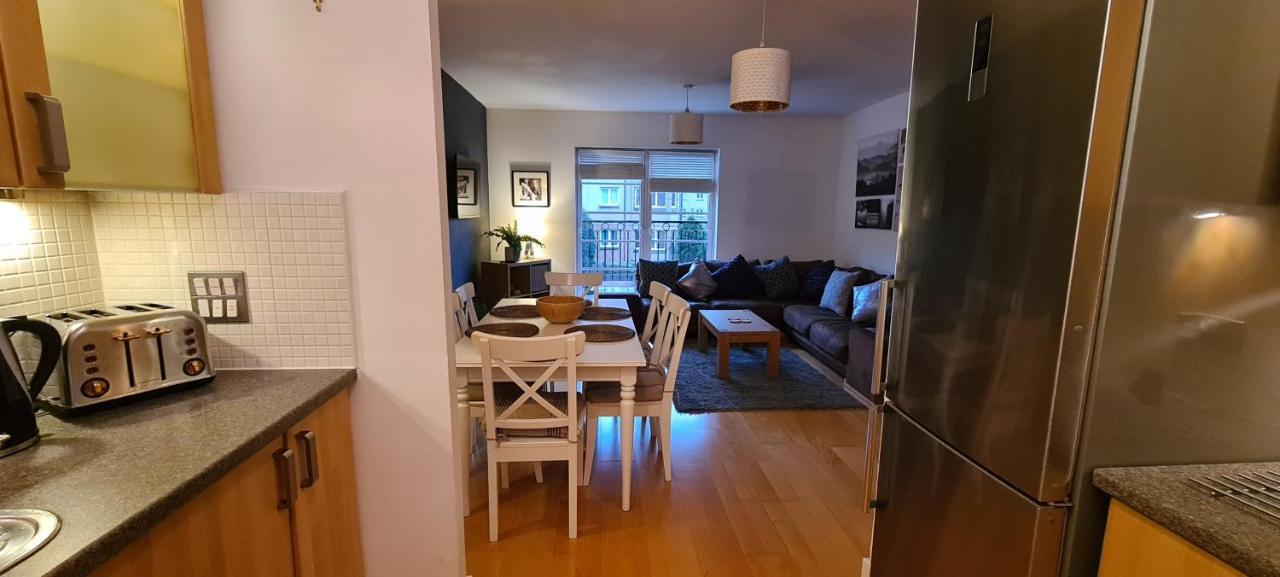 Pass The Keys Spacious 3Beds Flat Near City Centre - Free Parking Edinburgh Exterior foto